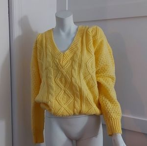 Vintage cable knit yellow sweater